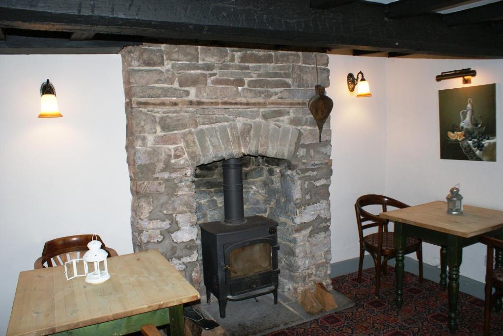 The Old Black Lion Hay-On-Wye Eksteriør billede